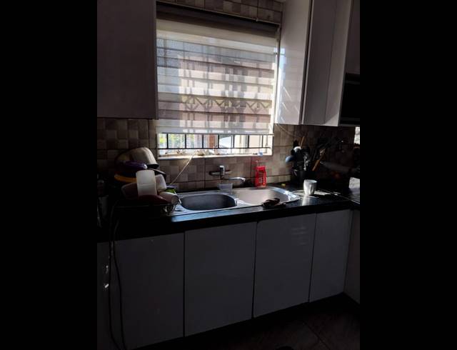 3 BEDROOM HOUSE FOR SALE IN LEONDALE